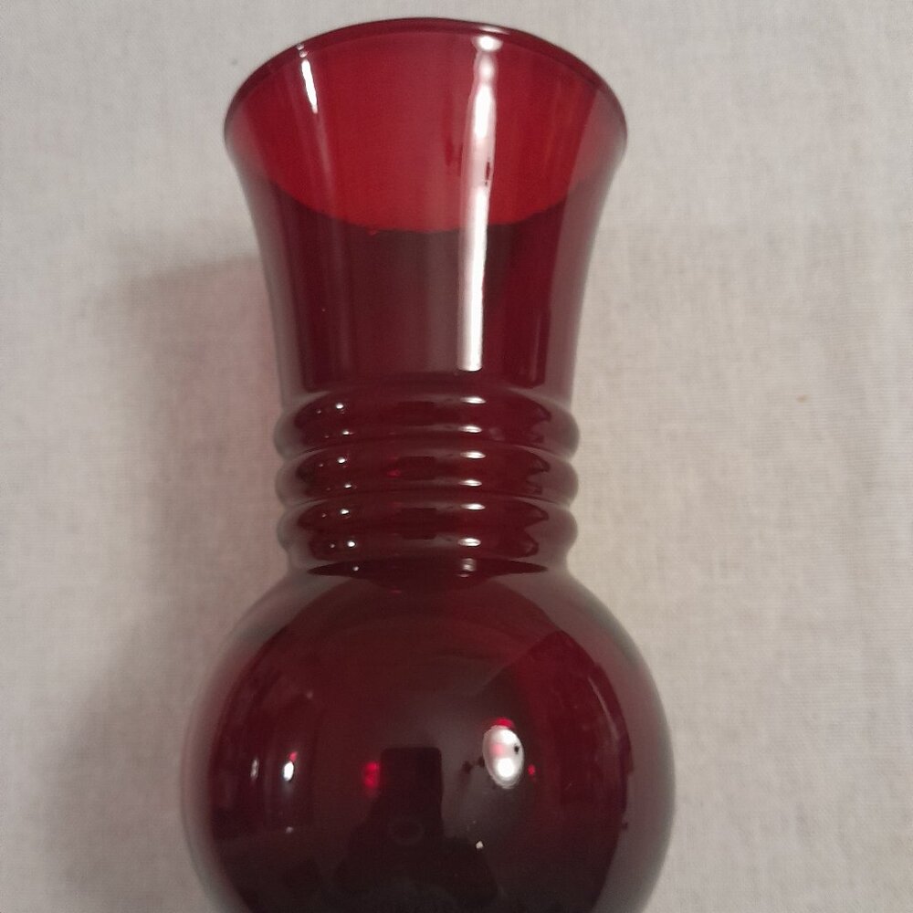 VTG Anchor Hocking Ruby Red Glass Vase